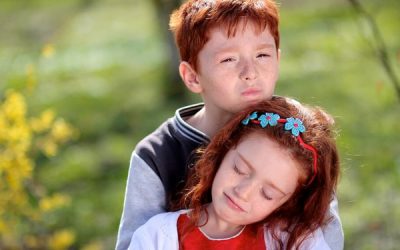 Sfide in famiglia: vivere con un fratello emofilico